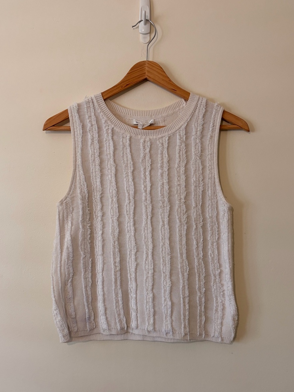 Club Monaco off white Textured Knit Tank